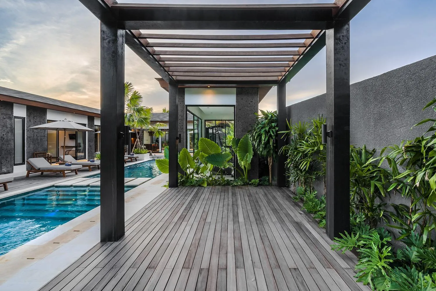 Villa Dulcedo Vitae By Balisuperhost Ubud  Indonesia